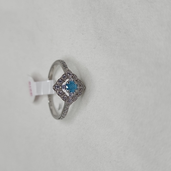 AQUAMARINE RING - Picture 6 of 9
